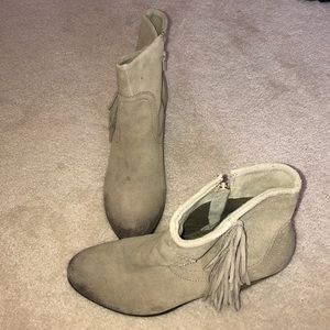 Crown Vintage booties